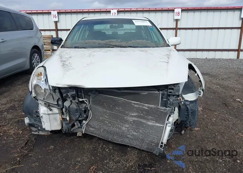 2010 Nissan Altima 2.5 S z USA, uszkodzony, nr VIN 1N4AL2AP4AN552839